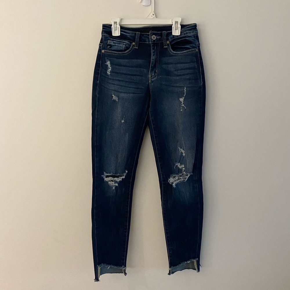 KanCan Staten Island Mid Rise Released Hem Skinny